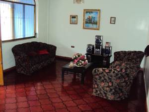 MARIA ALBA GIORDANO Casa En Venta En Valencia - Santa Rosa C&oacute;digo FLEX: 12-188 No.2