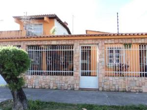 EILEEN CASTILLO Casa En Venta En Palo Negro - El Orticeño Código FLEX: 12-221 No.1