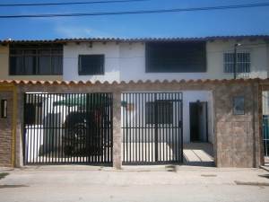 LISETH GONZALEZ Casa Venta Valencia Rafael Urdaneta FLEXMLS-12-256