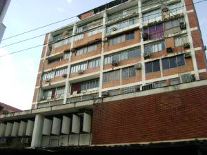 Alquiler - Comercial En Valencia - Centroimage fachada RAH:12-306