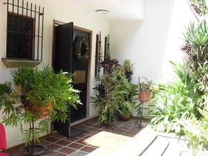 ARIADNA BOUQUETT MORENO Casa Venta Caracas Colinas de Santa Monica FLEXMLS-12-303