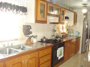 MARIA ALBA GIORDANO Casa En Venta En Valencia - Parque Valencia C&oacute;digo FLEX: 12-328 No.5