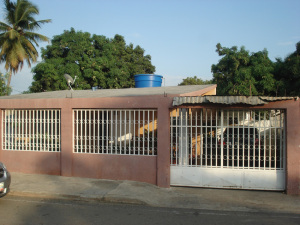 URDANETAYRODRIGUEZ Casas En Venta En Maracaibo - Circunvalacion Uno