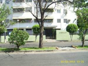 EILEEN CASTILLO Apartamento En Venta En Maracay - Urbanizacion El Centro C&oacute;digo FLEX: 12-350