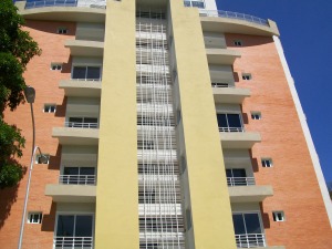 MARIA ALBA GIORDANO Apartamento Venta Valencia Los Nisperos FLEXMLS-11-9363
