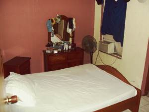 EILEEN CASTILLO Casa En Venta En Maracay - Los Samanes C&oacute;digo FLEX: 12-404 No.9