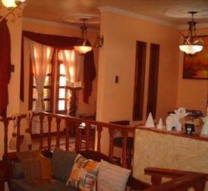 URDANETAYRODRIGUEZ Townhouse En Venta En Maracaibo - Cumbres de Maracaibo Código FLEX: 12-419 No.1