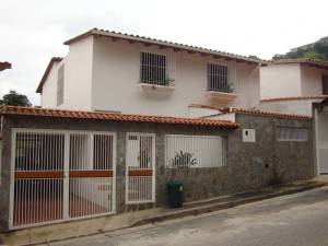 VIPSANIA RIVAS SANTANDER Casa Venta Caracas Macaracuay FLEXMLS-12-425
