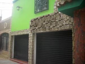 EILEEN CASTILLO Local Comercial En Venta En Maracay - Avenida Bolivar Código FLEX: 12-449 No.3