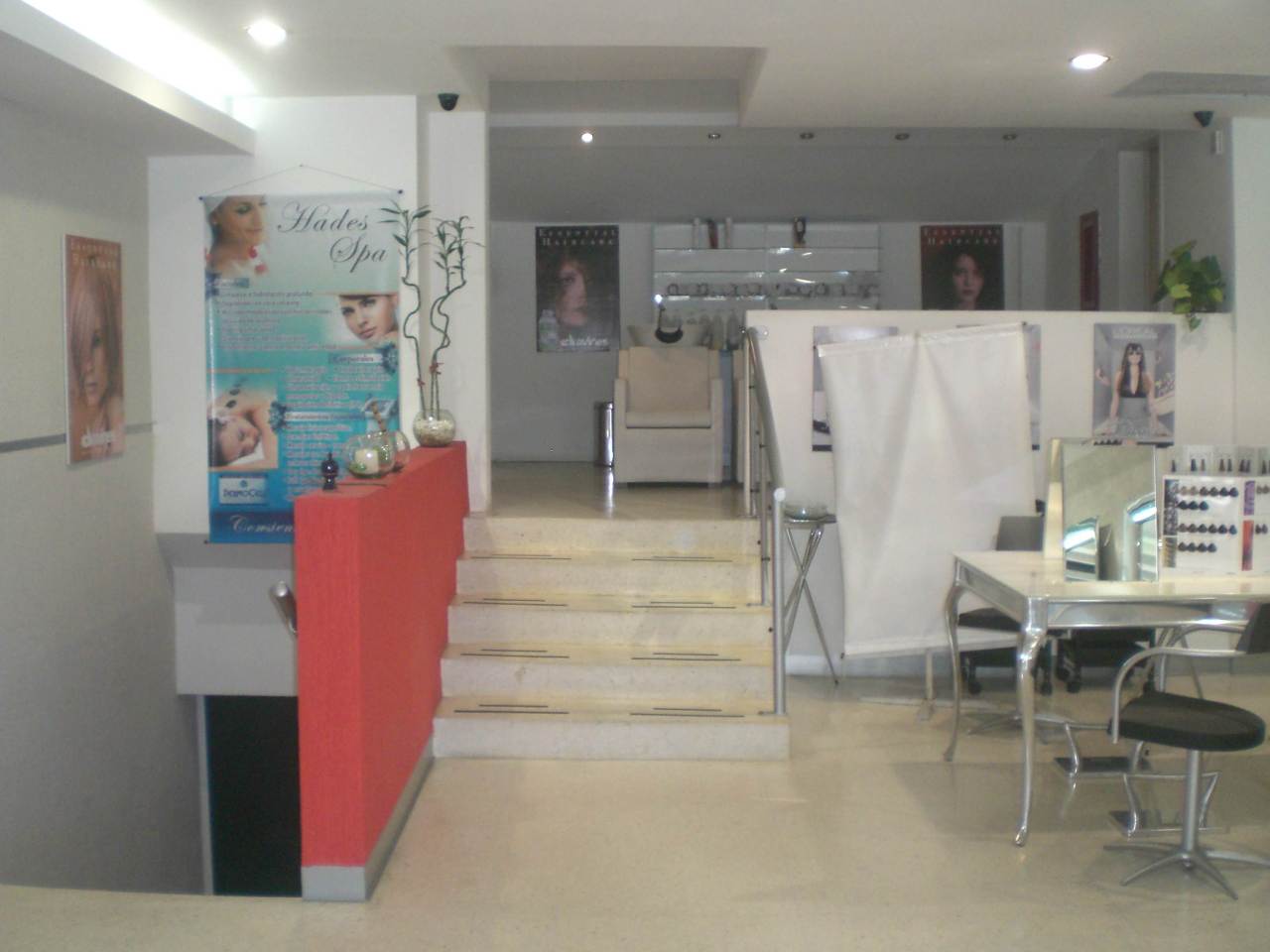 OSCAR ILLARRAMENDI Local Comercial En Venta En Maracay - El Bosque C&oacute;digo FLEX: 12-468 No.4