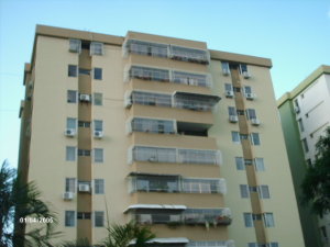MANUEL ROGELIO PEREZ Apartamento Venta Barquisimeto Parroquia Santa Rosa FLEXMLS-12-470