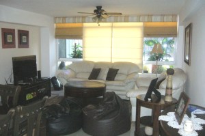 Soluci�n Inmobiliaria de Aragua, C.A Apartamento En Venta En Maracay - Urbanizacion El Centro C&oacute;digo FLEX: 12-473 No.5