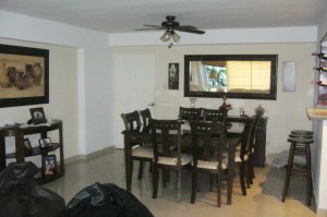 Soluci�n Inmobiliaria de Aragua, C.A Apartamento En Venta En Maracay - Urbanizacion El Centro C&oacute;digo FLEX: 12-473 No.6