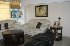 Soluci�n Inmobiliaria de Aragua, C.A Apartamento En Venta En Maracay - Urbanizacion El Centro C&oacute;digo FLEX: 12-473 No.7