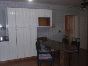 Soluci�n Inmobiliaria de Aragua, C.A Casa En Venta En Maracay - Urbanizacion El Centro C&oacute;digo FLEX: 12-590 No.9
