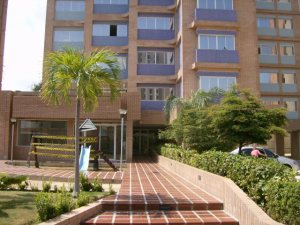 ORLANDO GIRALDO Apartamento En Venta En Maracaibo - El Milagro C&oacute;digo FLEX: 12-487