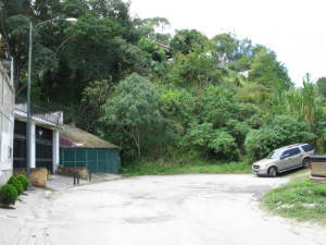 ERNESTO JIMENEZ Terreno Residencial En Venta En Caracas - La Trinidad C&oacute;digo FLEX: 12-486 No.1