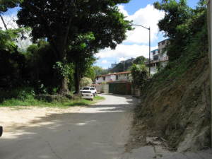 ERNESTO JIMENEZ Terreno Residencial En Venta En Caracas - La Trinidad C&oacute;digo FLEX: 12-486 No.6