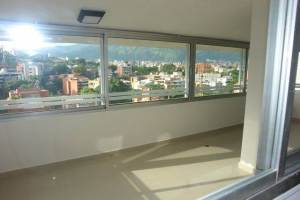 ALFREDO NESSY Apartamento En Venta En Caracas - Santa Rosa de Lima C&oacute;digo FLEX: 12-498 No.5