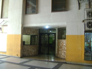 YOSELYN BOGIER Apartamento En Venta En Maracay - El Centro C&oacute;digo FLEX: 12-523 No.2
