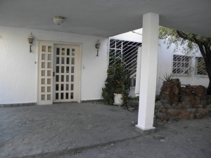 EILEEN CASTILLO Casa En Venta En Maracay - La Floresta Código FLEX: 12-563 No.7