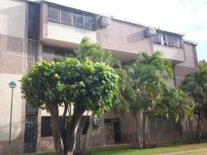 JUSMERI ESPINA Apartamento En Venta En Maracaibo - Fuerzas Armadas C&oacute;digo FLEX: 12-537 No.1