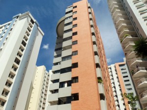 Apartamento en Valencia Carabobo,La Trigaleña REF: 12-594