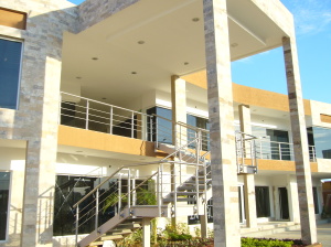 MARGARITA ESCALANTE Local Comercial Venta Maracaibo Avenida Milagro Norte FLEXMLS-12-599