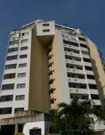 LUIS MONTENEGRO Rif V-02523213-1 Apartamento Venta Valencia Valles de Camoruco FLEXMLS-12-620