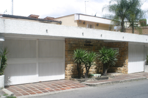 VANESSA GOMES Casa Venta Caracas Colinas de Santa Monica FLEXMLS-12-621