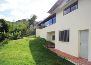 Bel�n Mar�n y David Del Corral Casa En Venta En Caracas - La Boyera C&oacute;digo FLEX: 11-8600 No.1