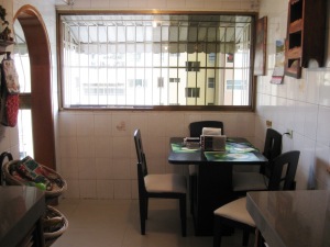 Soluci�n Inmobiliaria de Aragua, C.A Apartamento En Venta En Maracay - Urbanizacion El Centro C&oacute;digo FLEX: 12-675 No.6