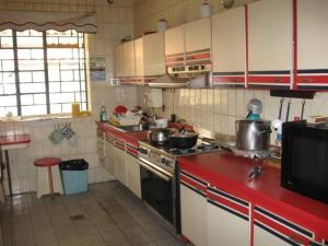 JUSMERI ESPINA Local Comercial En Alquiler En Maracaibo - Paraiso C&oacute;digo FLEX: 12-679 No.5