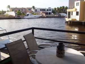 Terraza y Muelle