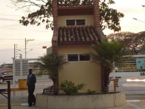 Estela Beatriz P�rez Rivas Townhouse En Venta En Valencia - San Diego C&oacute;digo FLEX: 12-719