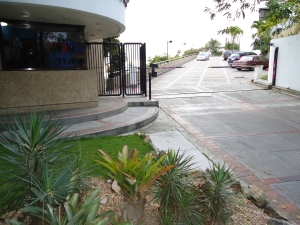 ARIADNA BOUQUETT MORENO Apartamento Venta Caracas San Roman FLEXMLS-12-729