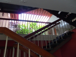 Escaleras de entrada