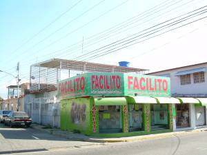 EILEEN CASTILLO Local Comercial En Venta En Maracay - Los Samanes C&oacute;digo FLEX: 12-772 No.2