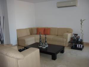 CARMI�A & ASOCIADOS Apartamento En Venta En Maracaibo - La Lago C&oacute;digo FLEX: 12-816 No.3