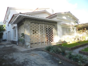 Venta - Casa En Caracas - La Florestaimage fachada RAH:12-839