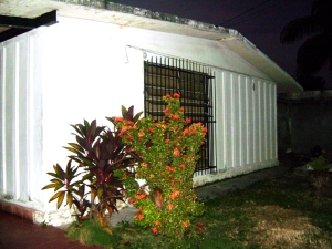 RENT-A-HOUSE ARAGUA Casa En Venta En Maracay - Fundacion Mendoza C&oacute;digo FLEX: 12-825 No.1