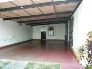 RENT-A-HOUSE ARAGUA Casa En Venta En Maracay - Fundacion Mendoza C&oacute;digo FLEX: 12-825 No.6