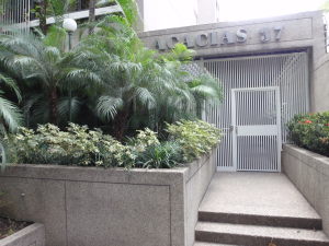 SULAY MEDINA DE PEROZO Apartamento Venta Caracas La Florida FLEXMLS-12-856