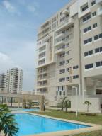 ORLANDO GIRALDO Apartamento En Venta En Maracaibo - El Milagro C&oacute;digo FLEX: 12-872