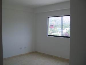 LIGIA HENRIQUEZ Apartamento En Venta En Valencia - Naguanagua C&oacute;digo FLEX: 12-895 No.6