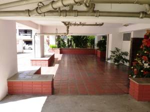 IGNATHELL RAMIREZ Apartamento En Venta En Maracay - El Limon C&oacute;digo FLEX: 12-896 No.3