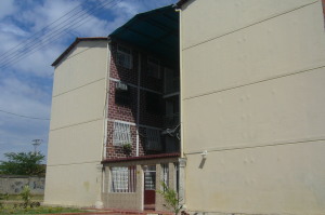 EILEEN CASTILLO Apartamento Venta Maracay 13 de Enero FLEXMLS-12-902