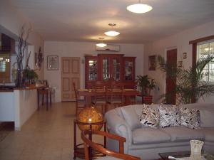 JUSMERI ESPINA Casa En Venta En Maracaibo - Monte Claro C&oacute;digo FLEX: 12-862 No.8