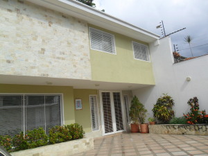 OSMAR GOMEZ Casa En Venta En Maracay - El Castaño C&oacute;digo FLEX: 12-1107