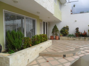 EILEEN CASTILLO Casa En Venta En Maracay - El Castaño C&oacute;digo FLEX: 12-1107